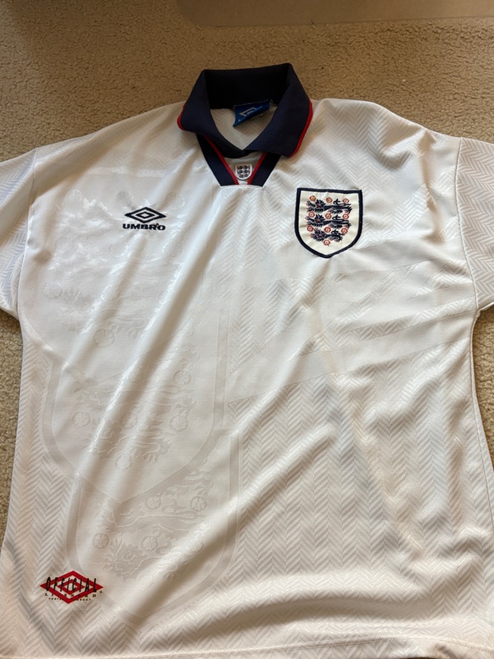 Umbro White Men's England Football Jersey with Navy & Red Trim